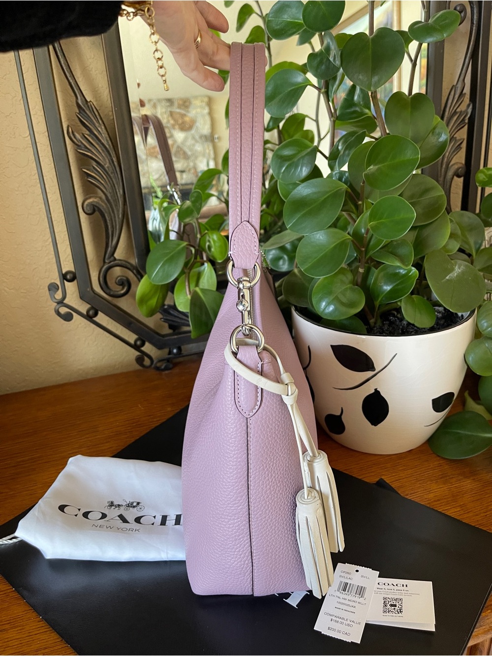 NWT Coach Laurel Shoulder Bag with Cream Tassel - Picture 4 of 14